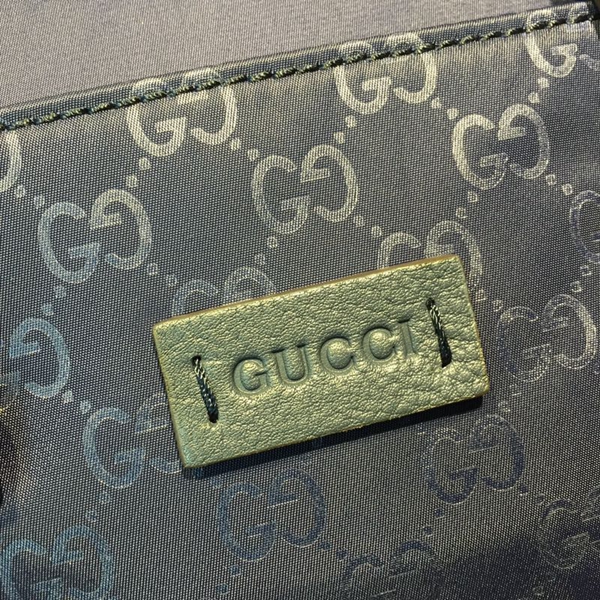 グッチバッグ角部分ディテール